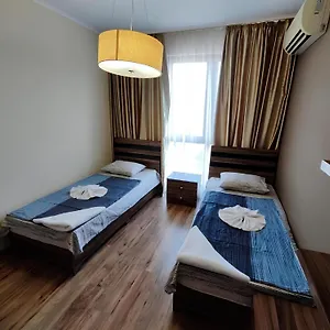 Апартаменты Europroperties Golden Line